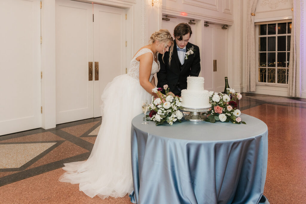 classic fall wedding at the mayo hotel