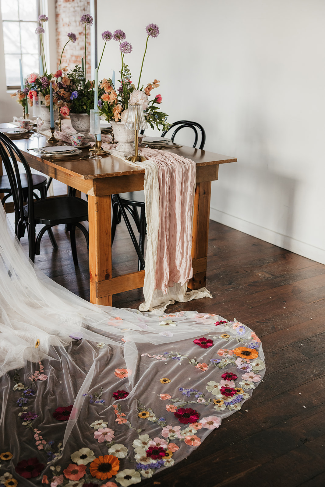 Oklahoma Spring Wedding Inspo for a Catholic Wedding
