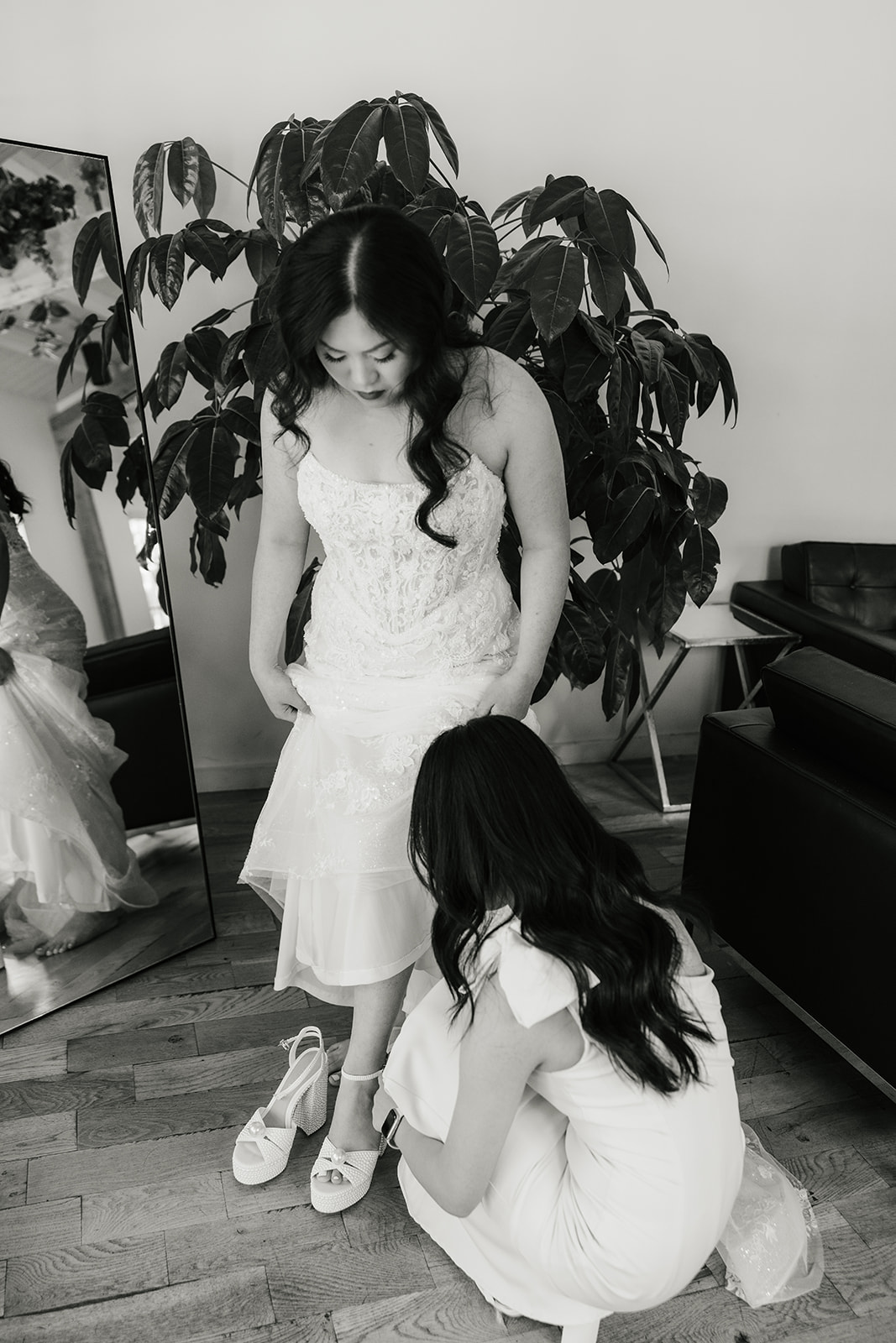 bride getting ready on her wedding day at spain ranch