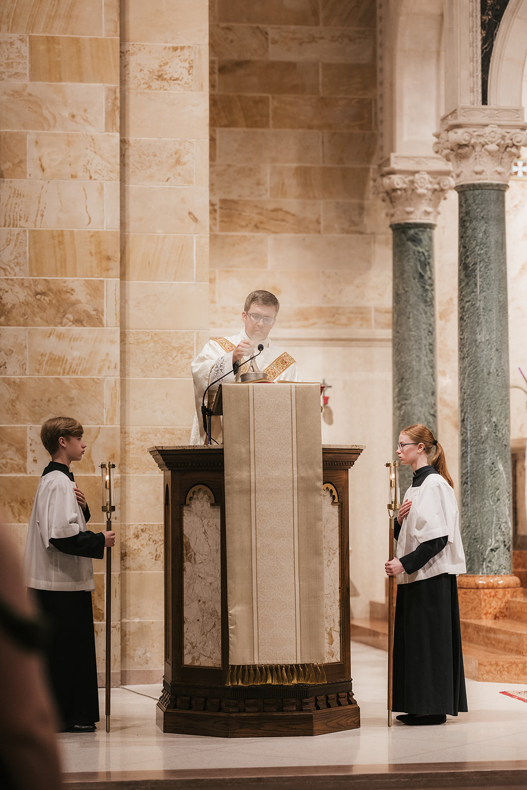A Fall Oklahoma Wedding Captured by a Catholic Wedding Photographer