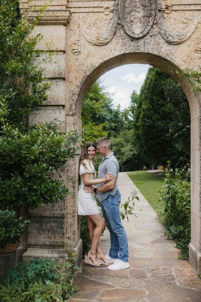 cute picture of the couple at their dream session
