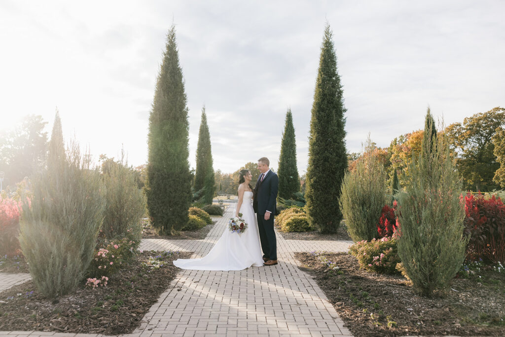 A Timeless Holy Family Cathedral Wedding in Tulsa: Jessica & Marshall’s Elegant Day