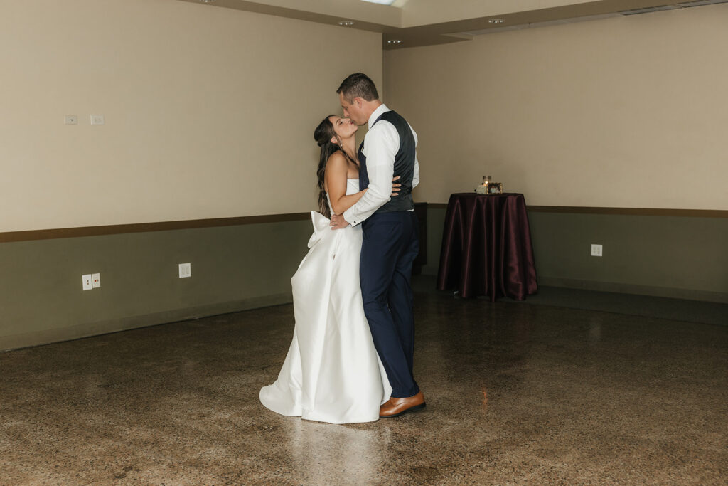 A Timeless Holy Family Cathedral Wedding in Tulsa: Jessica & Marshall’s Elegant Day