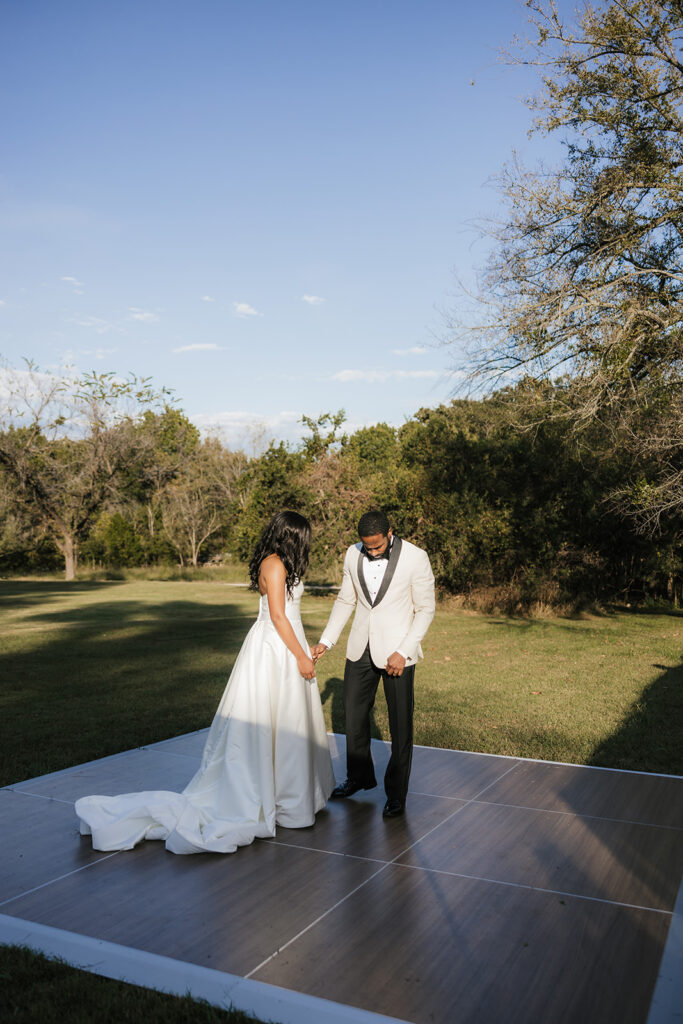 Picture of the newly married couple at their dream reception