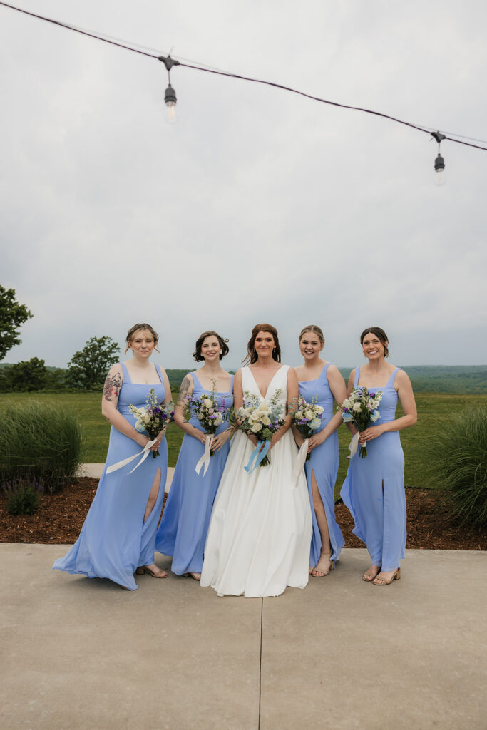 Cute picture of the bride and her friends