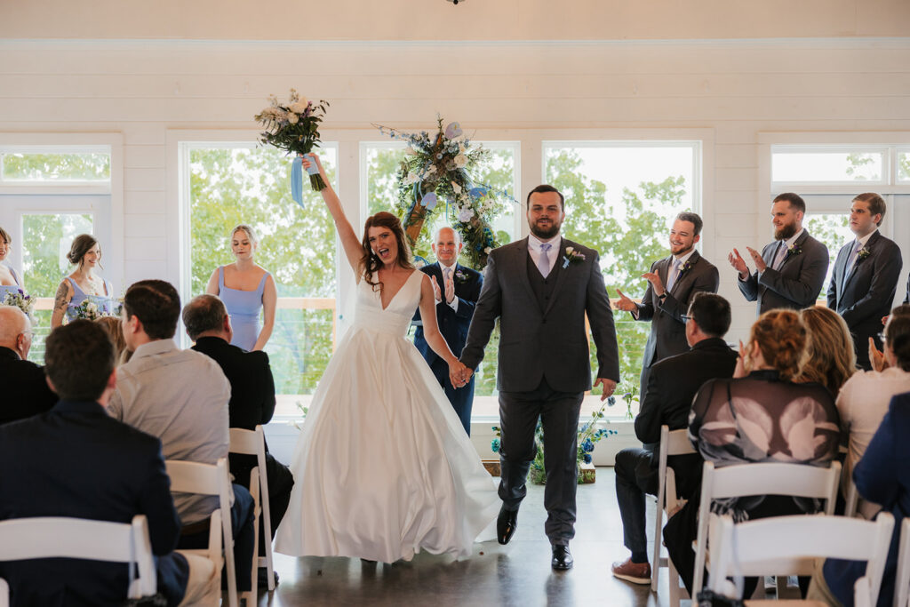  A Spring Wedding in Oklahoma: Rain, Wind & a Beautiful Pivot at The View at Hillside Barn