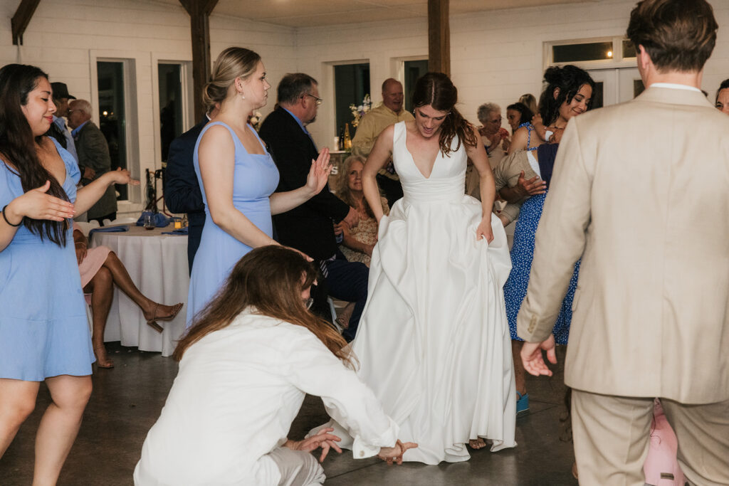  A Spring Wedding in Oklahoma: Rain, Wind & a Beautiful Pivot at The View at Hillside Barn