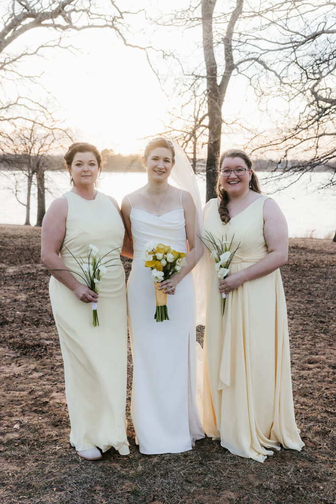 cute picture of the bride and her friends