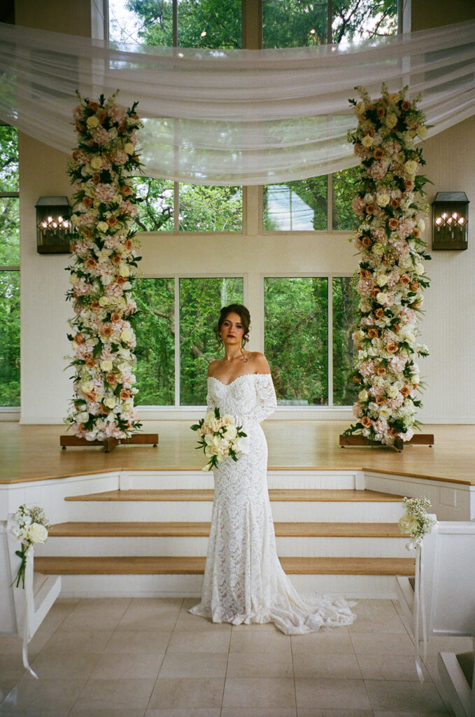 Why a Tulsa Wedding Society Glass Chapel Wedding Feels Like a Hidden Gem in Oklahoma