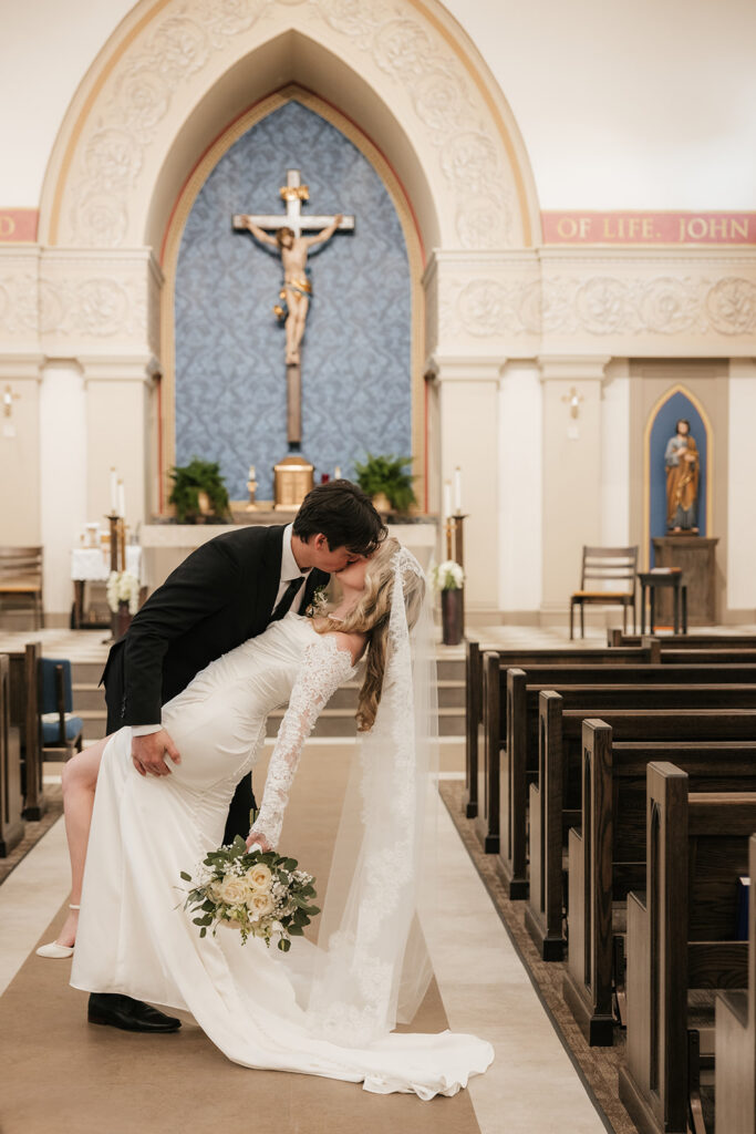 A Beautiful University of Arkansas Catholic Wedding (And How We Made the Most of Every Moment)