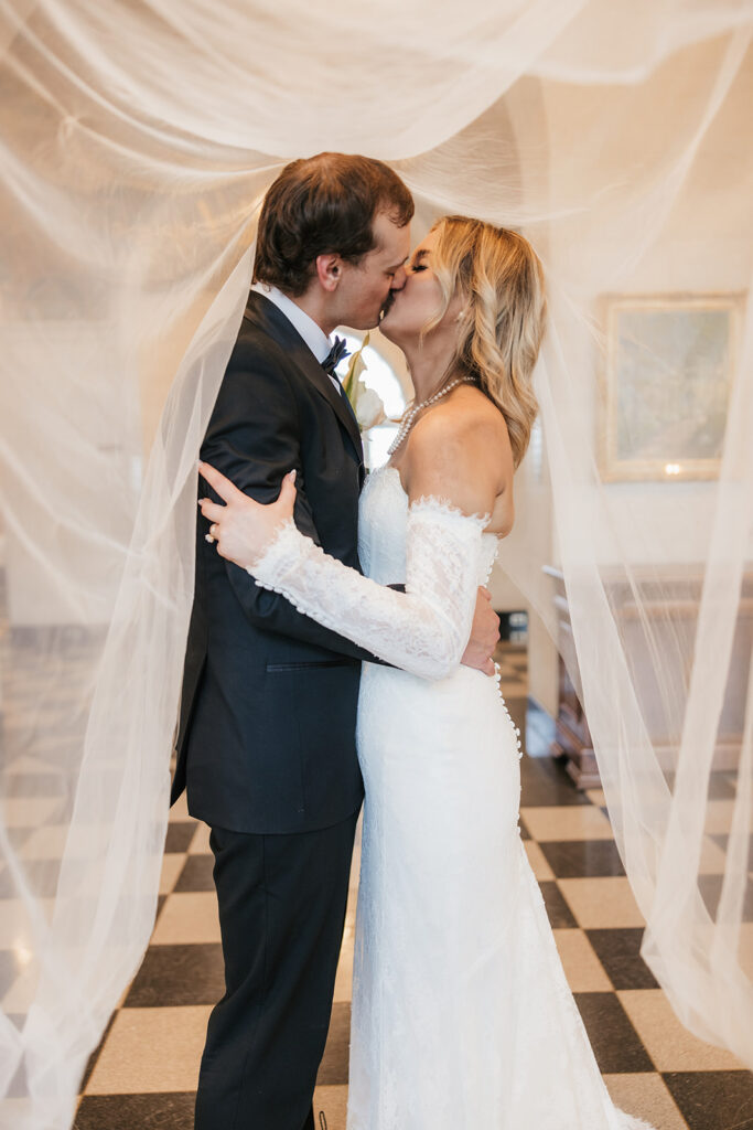 A Timeless E.W. Marland Mansion Wedding in Ponca City, Oklahoma | Emma & Kaden