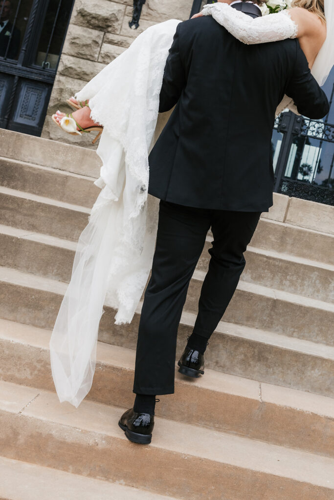 A Timeless E.W. Marland Mansion Wedding in Ponca City, Oklahoma | Emma & Kaden