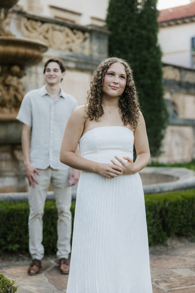 romantic couple portraits