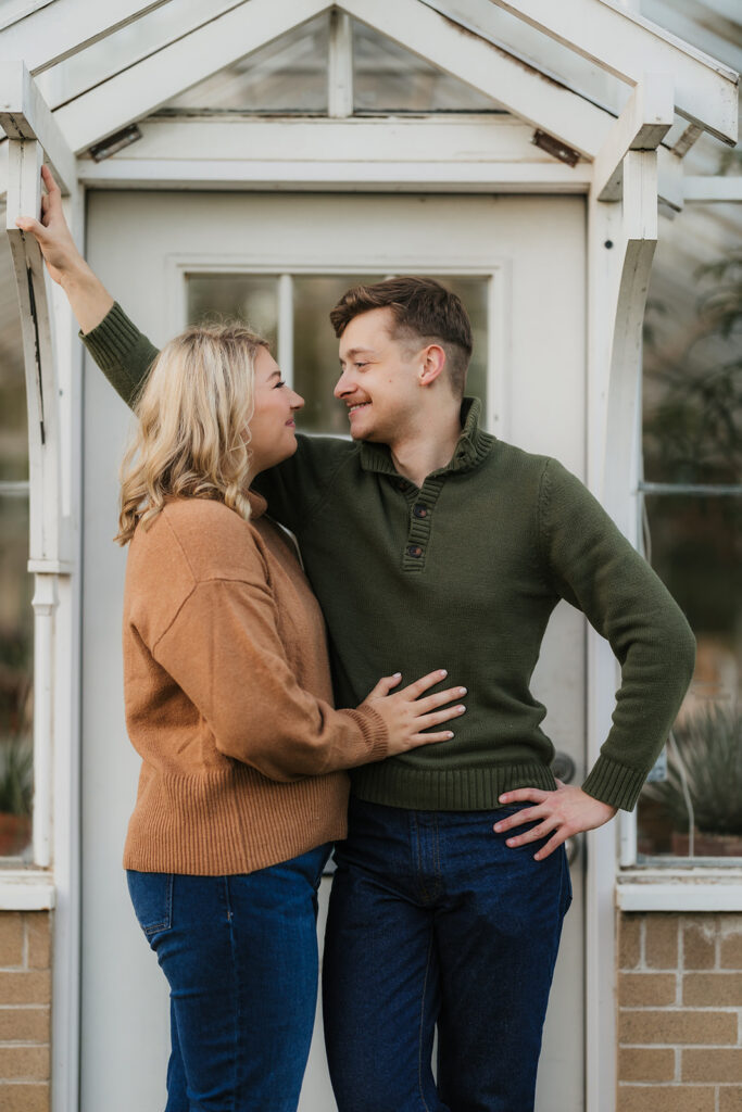 romantic fall engagement session in oklahoma