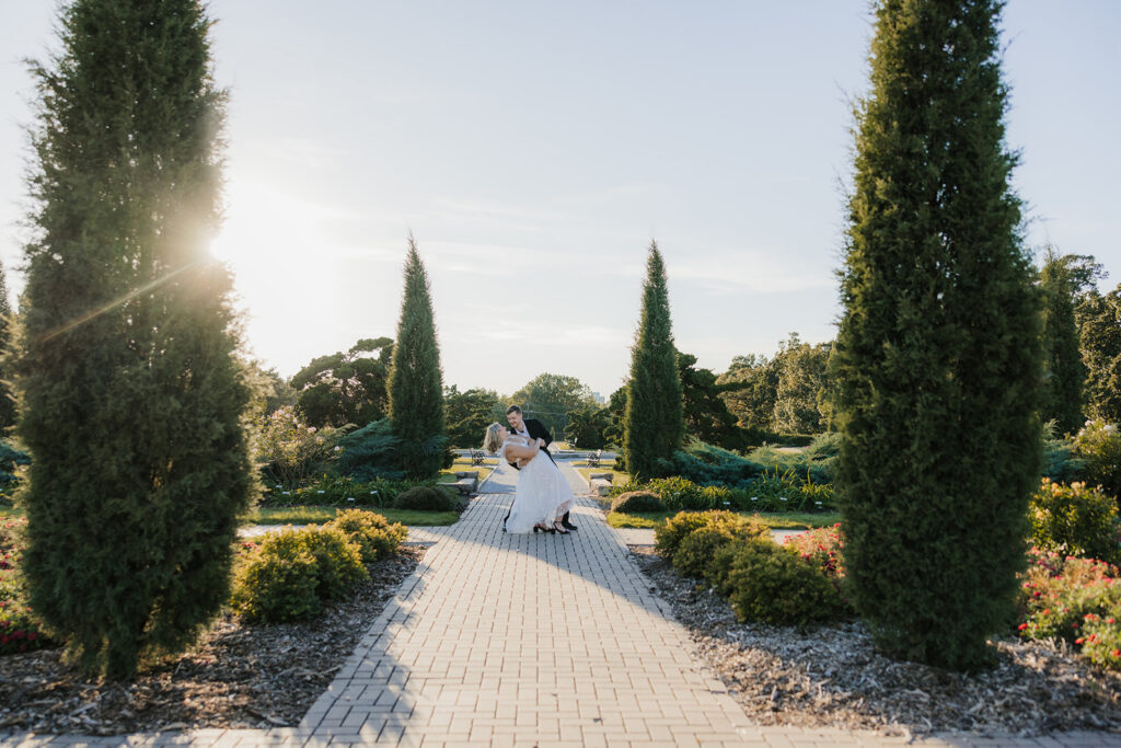beautiful golden hour couple portraits in oklahoma